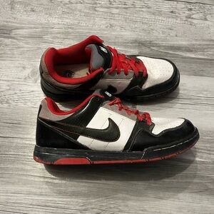 Nike Mogan 2 GS